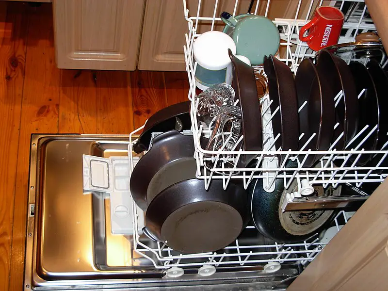 Why Is My Dishwasher Still Wet Inside